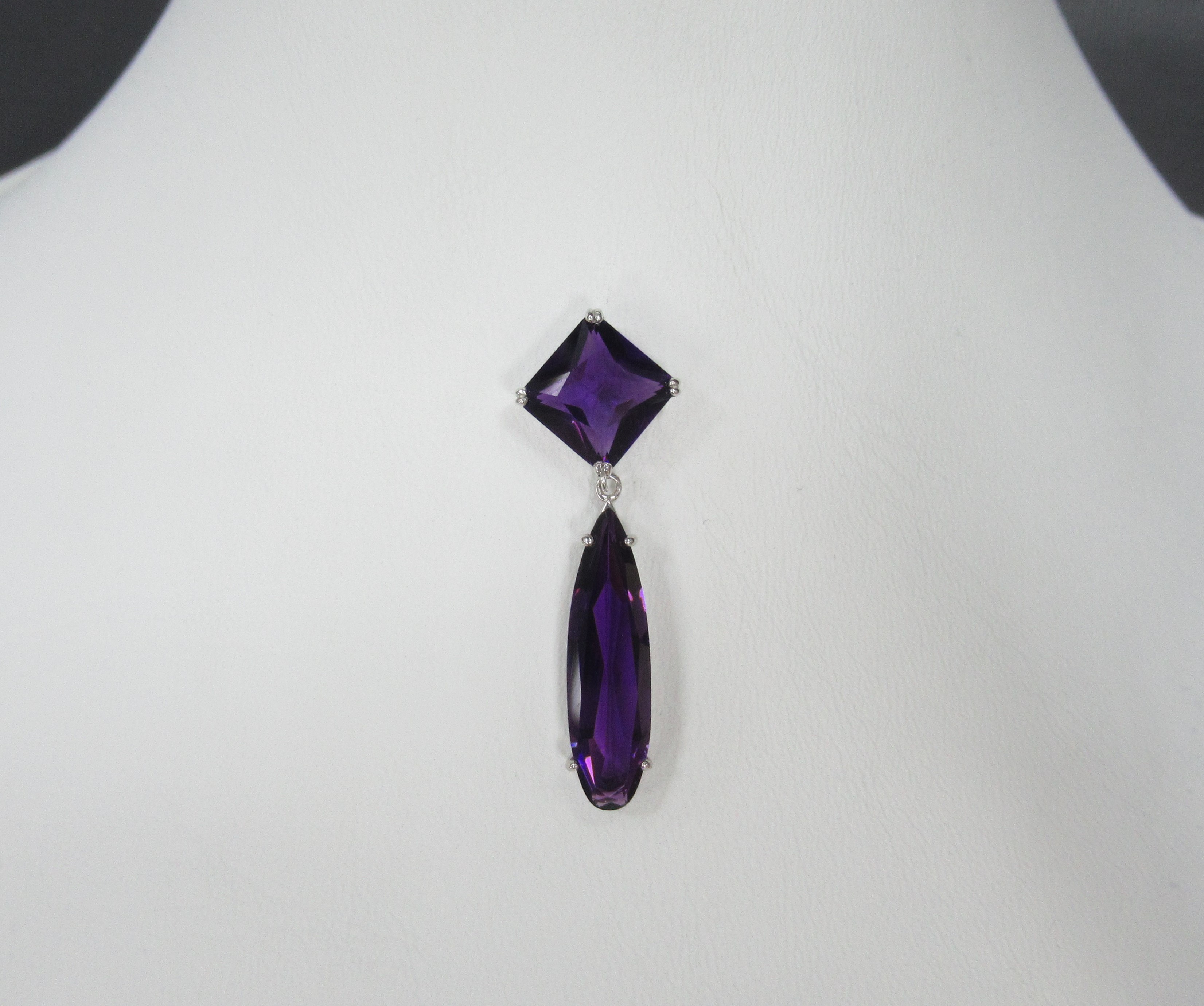 Серебряная подвеска с аметистами